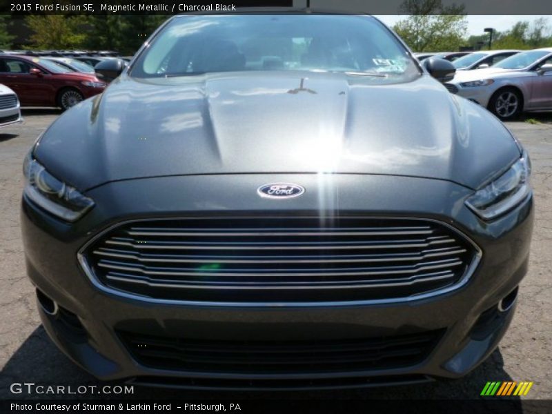 Magnetic Metallic / Charcoal Black 2015 Ford Fusion SE
