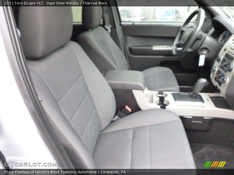 Ingot Silver Metallic / Charcoal Black 2011 Ford Escape XLT