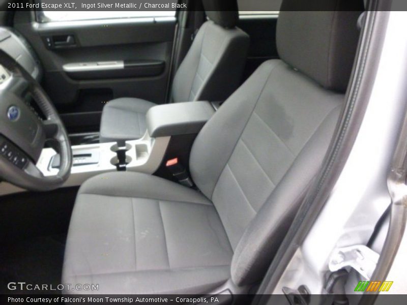 Ingot Silver Metallic / Charcoal Black 2011 Ford Escape XLT