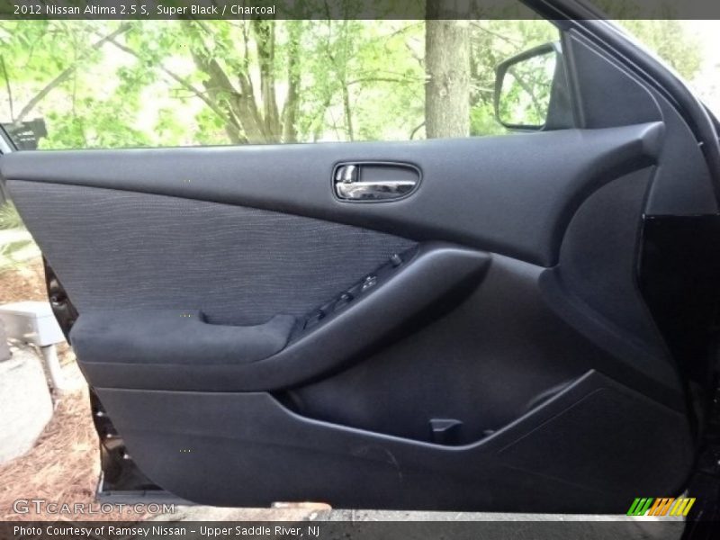 Super Black / Charcoal 2012 Nissan Altima 2.5 S