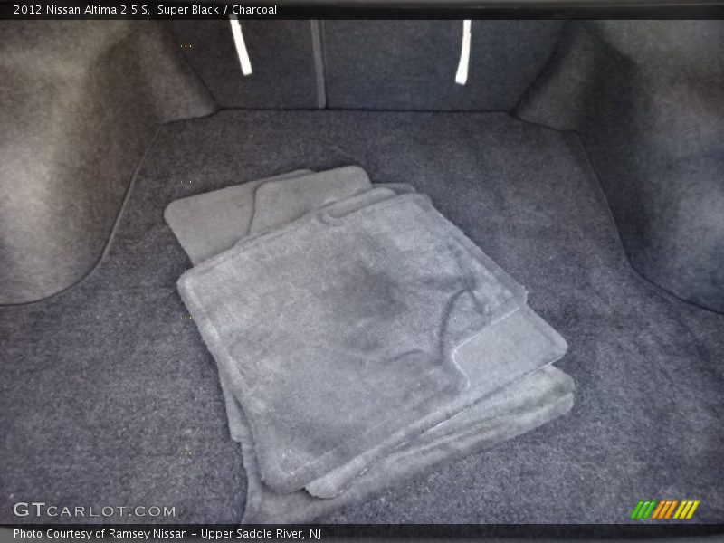 Super Black / Charcoal 2012 Nissan Altima 2.5 S
