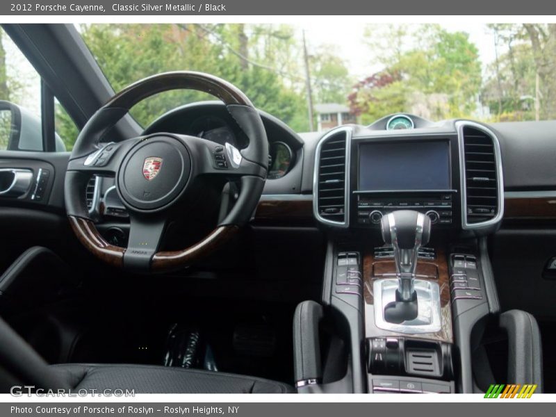 Classic Silver Metallic / Black 2012 Porsche Cayenne