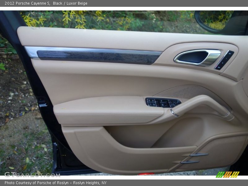 Black / Luxor Beige 2012 Porsche Cayenne S