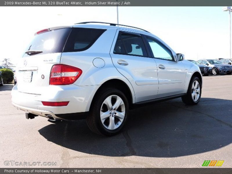 Iridium Silver Metallic / Ash 2009 Mercedes-Benz ML 320 BlueTec 4Matic