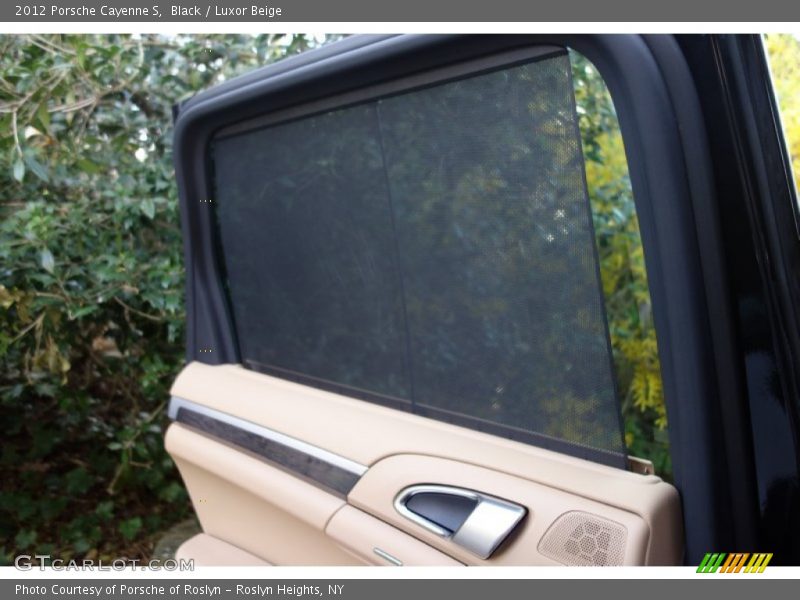 Black / Luxor Beige 2012 Porsche Cayenne S