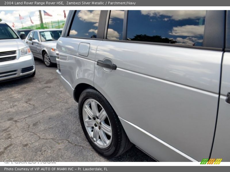 Zambezi Silver Metallic / Parchment/Navy 2004 Land Rover Range Rover HSE