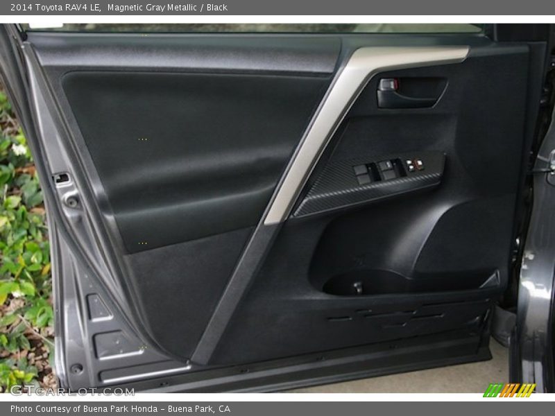 Magnetic Gray Metallic / Black 2014 Toyota RAV4 LE