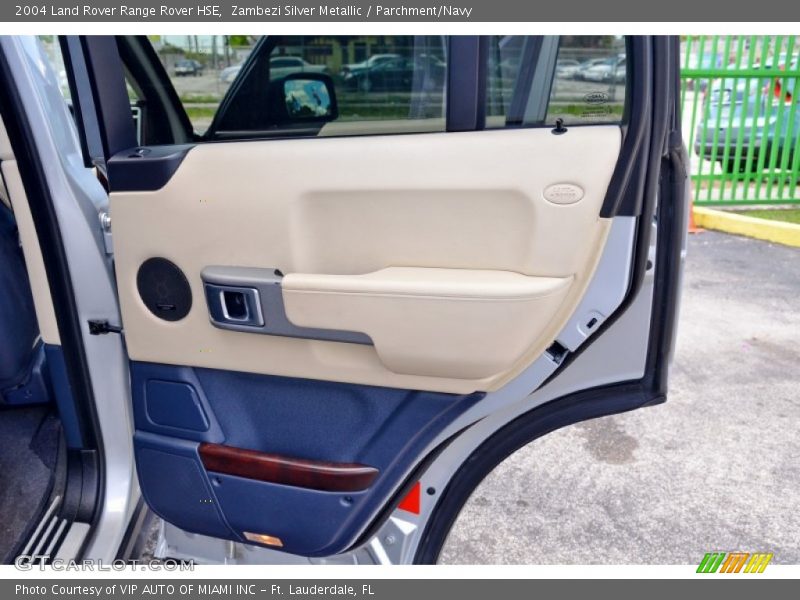 Zambezi Silver Metallic / Parchment/Navy 2004 Land Rover Range Rover HSE