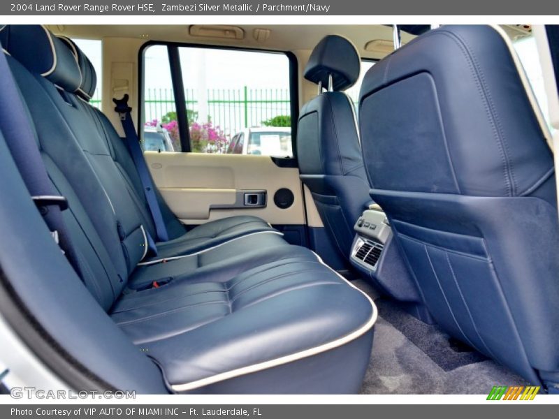 Zambezi Silver Metallic / Parchment/Navy 2004 Land Rover Range Rover HSE