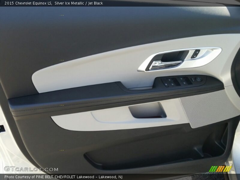Silver Ice Metallic / Jet Black 2015 Chevrolet Equinox LS