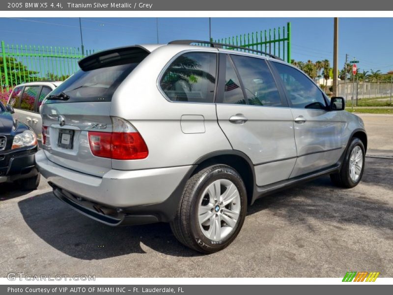 Titanium Silver Metallic / Grey 2005 BMW X5 4.4i