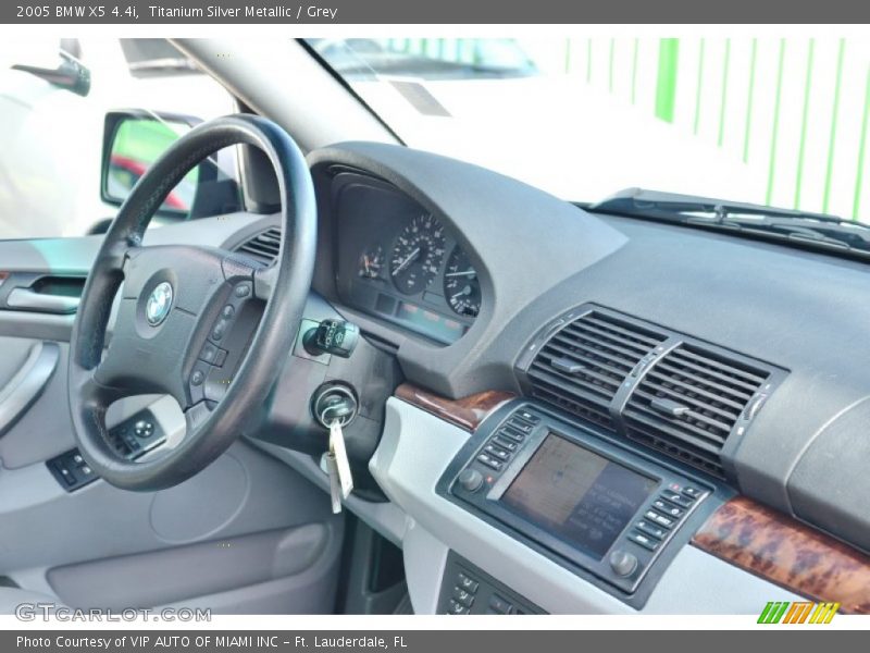 Titanium Silver Metallic / Grey 2005 BMW X5 4.4i