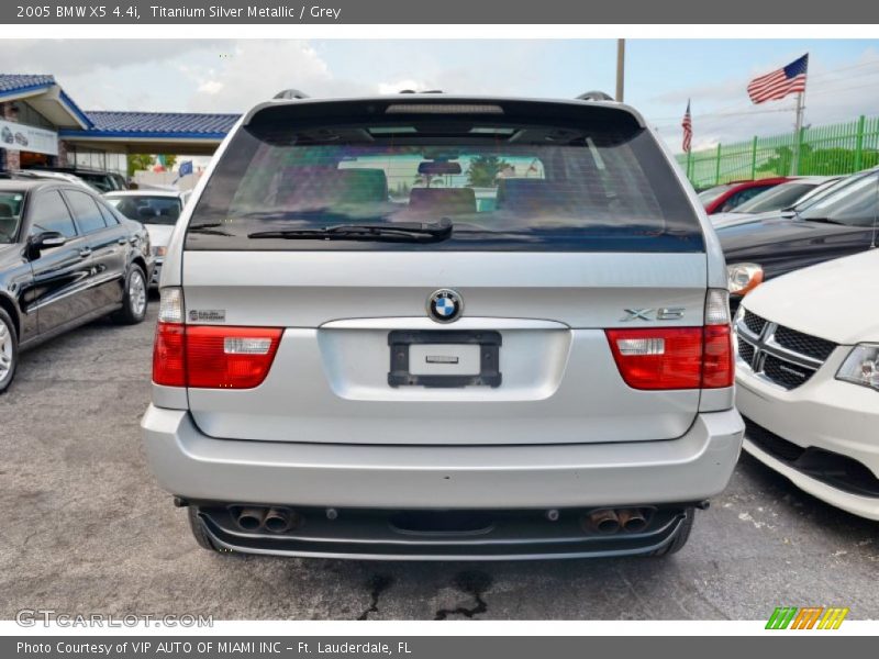 Titanium Silver Metallic / Grey 2005 BMW X5 4.4i