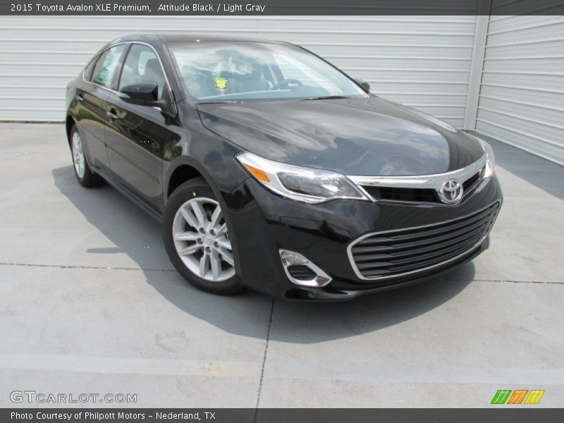 Attitude Black / Light Gray 2015 Toyota Avalon XLE Premium