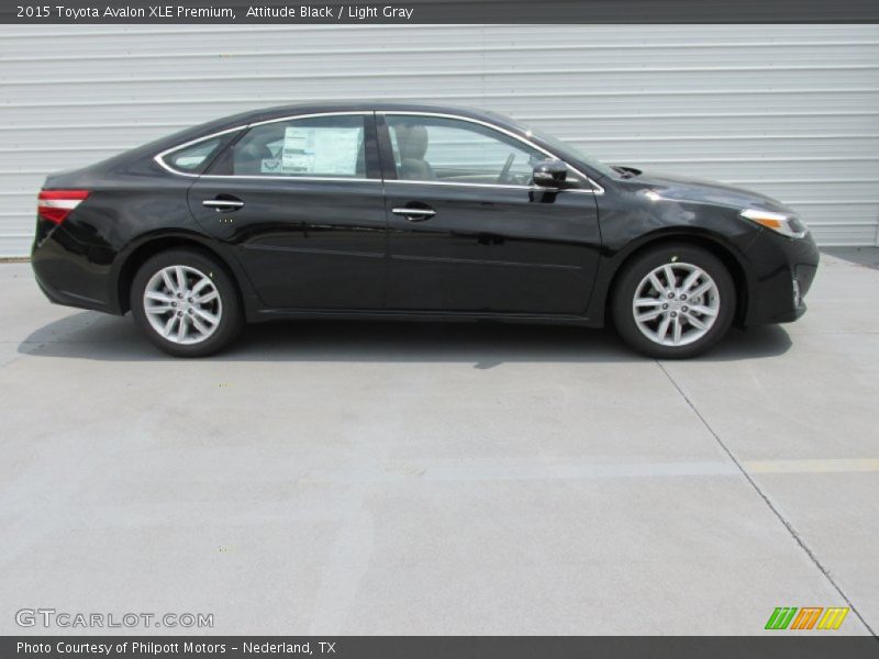 Attitude Black / Light Gray 2015 Toyota Avalon XLE Premium