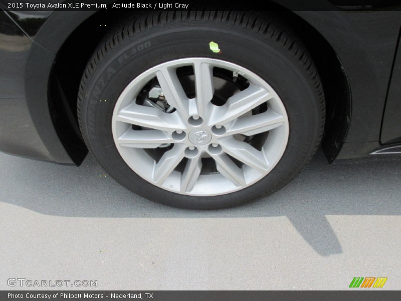 Attitude Black / Light Gray 2015 Toyota Avalon XLE Premium