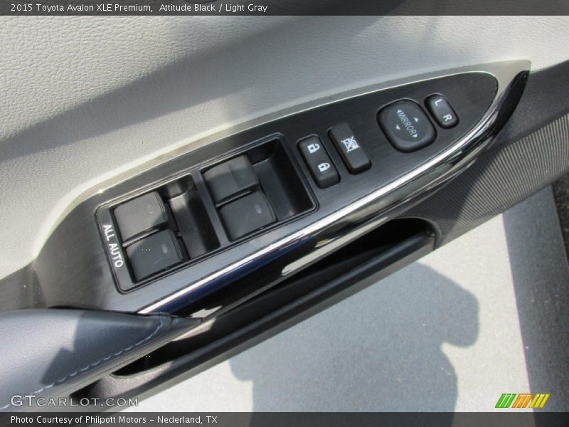 Attitude Black / Light Gray 2015 Toyota Avalon XLE Premium