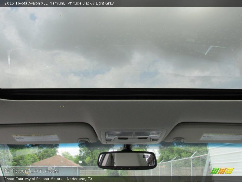 Attitude Black / Light Gray 2015 Toyota Avalon XLE Premium