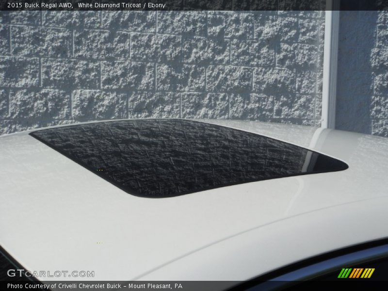 White Diamond Tricoat / Ebony 2015 Buick Regal AWD
