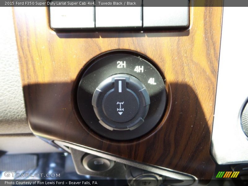 Tuxedo Black / Black 2015 Ford F350 Super Duty Lariat Super Cab 4x4