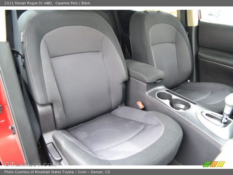 Cayenne Red / Black 2011 Nissan Rogue SV AWD