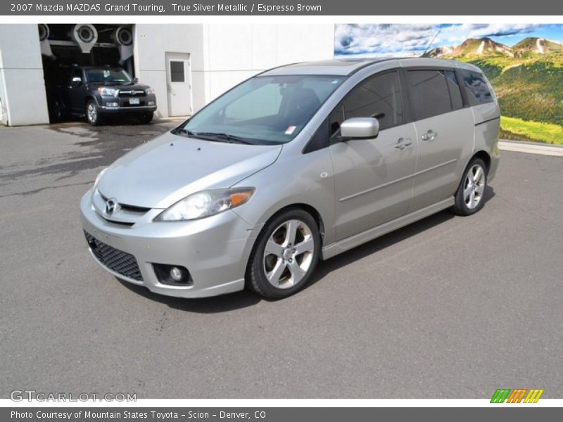 Front 3/4 View of 2007 MAZDA5 Grand Touring