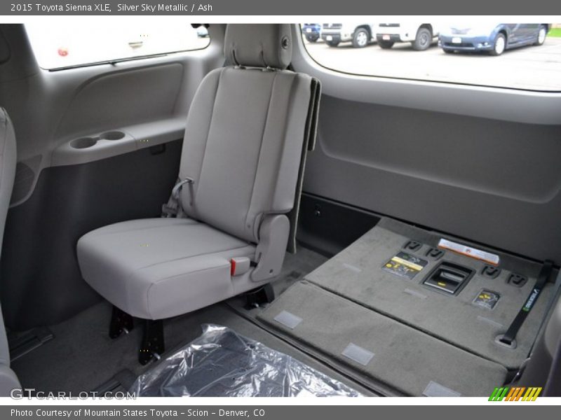 Silver Sky Metallic / Ash 2015 Toyota Sienna XLE