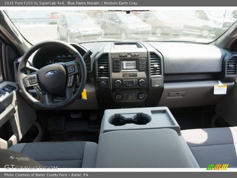 Blue Flame Metallic / Medium Earth Gray 2015 Ford F150 XL SuperCab 4x4