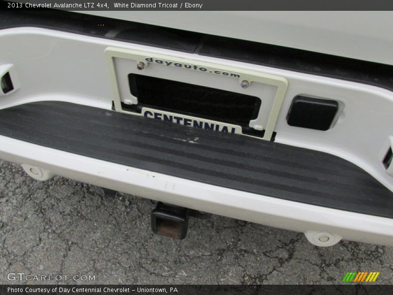 White Diamond Tricoat / Ebony 2013 Chevrolet Avalanche LTZ 4x4