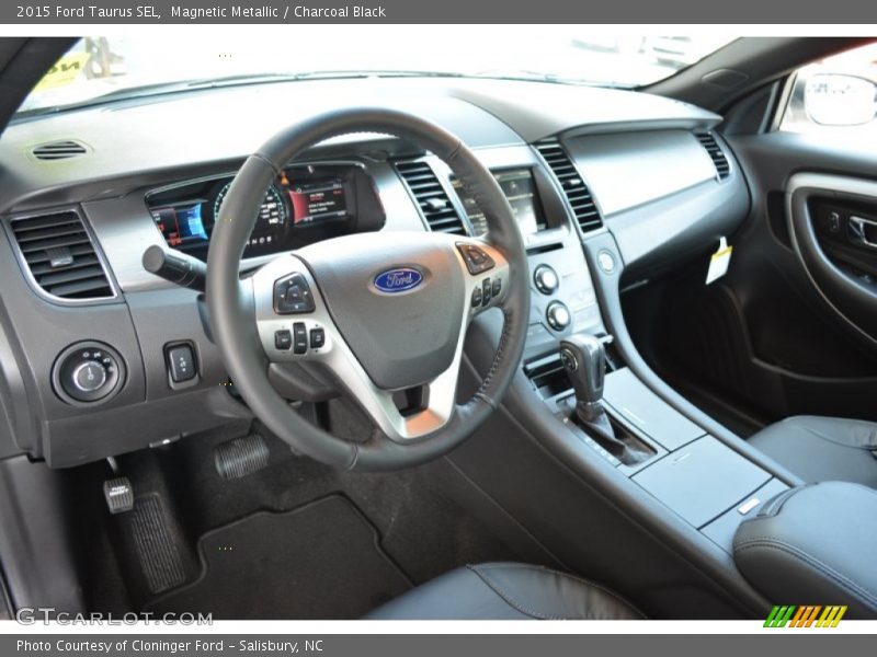 Magnetic Metallic / Charcoal Black 2015 Ford Taurus SEL