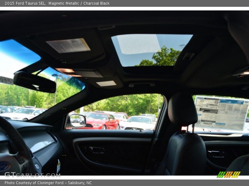 Magnetic Metallic / Charcoal Black 2015 Ford Taurus SEL