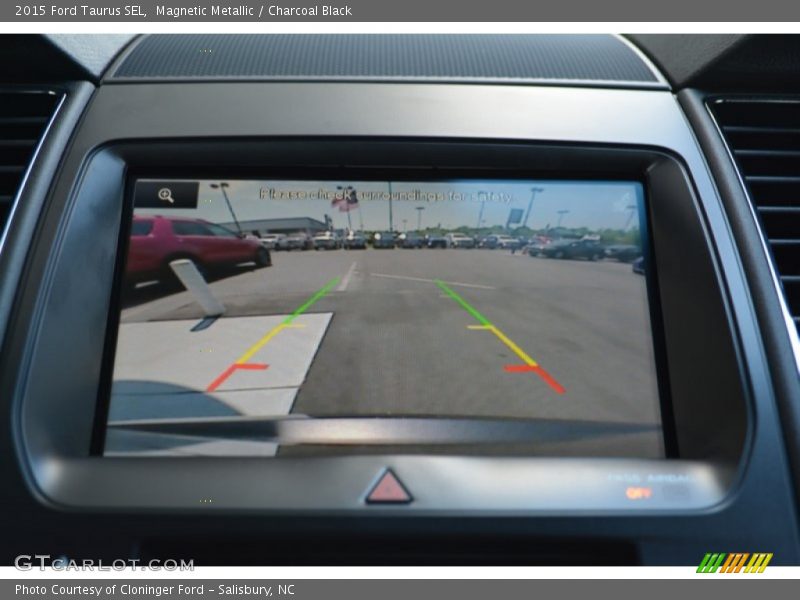 Magnetic Metallic / Charcoal Black 2015 Ford Taurus SEL
