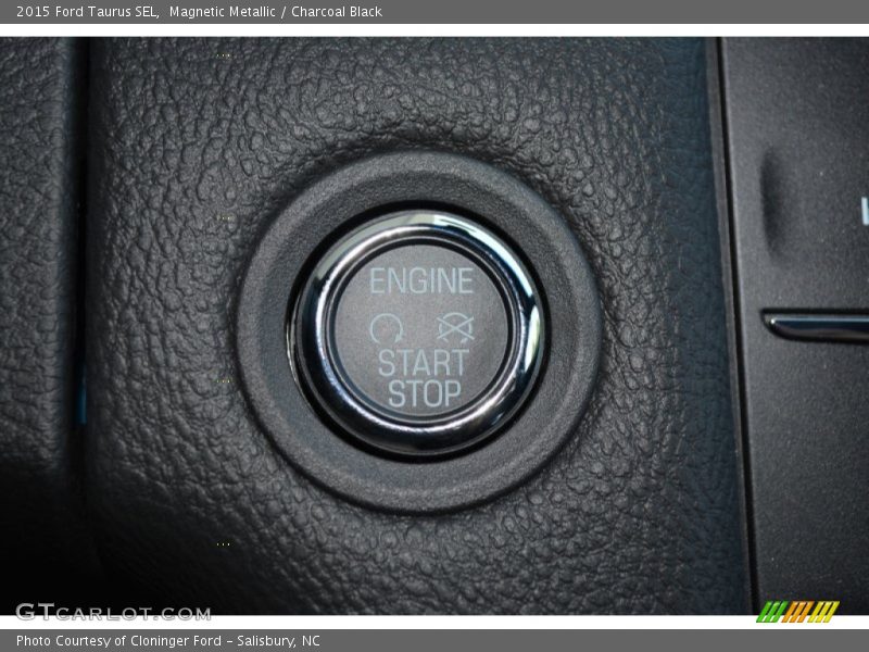 Magnetic Metallic / Charcoal Black 2015 Ford Taurus SEL