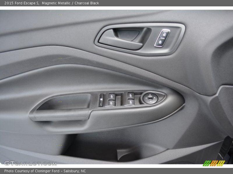 Magnetic Metallic / Charcoal Black 2015 Ford Escape S