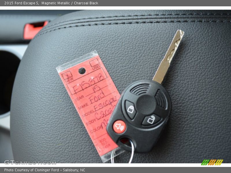 Magnetic Metallic / Charcoal Black 2015 Ford Escape S