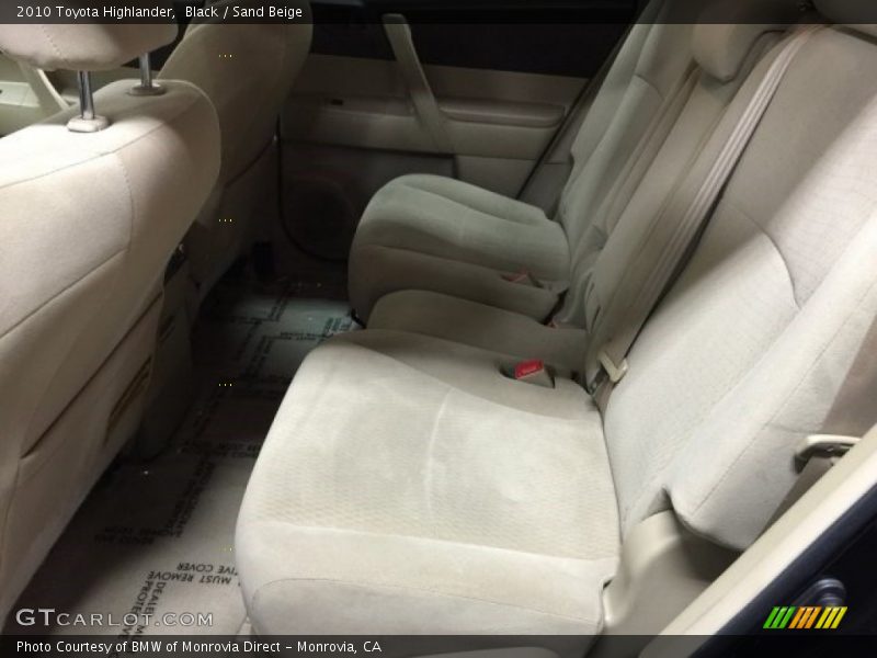 Black / Sand Beige 2010 Toyota Highlander