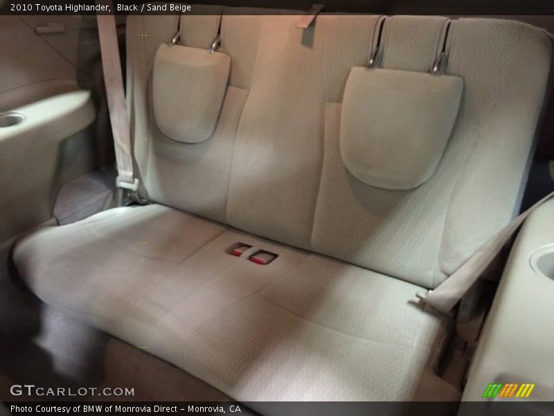 Black / Sand Beige 2010 Toyota Highlander
