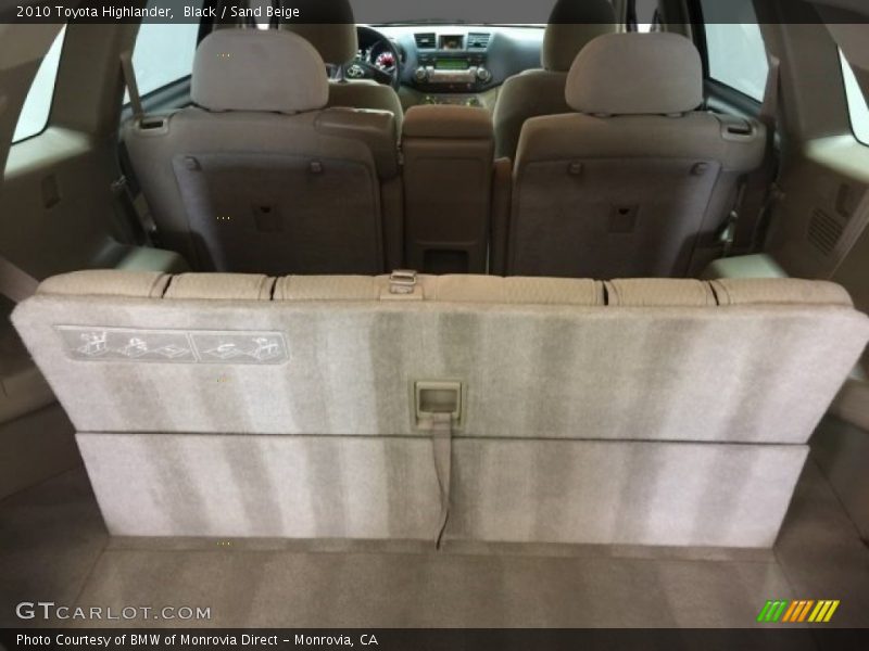 Black / Sand Beige 2010 Toyota Highlander