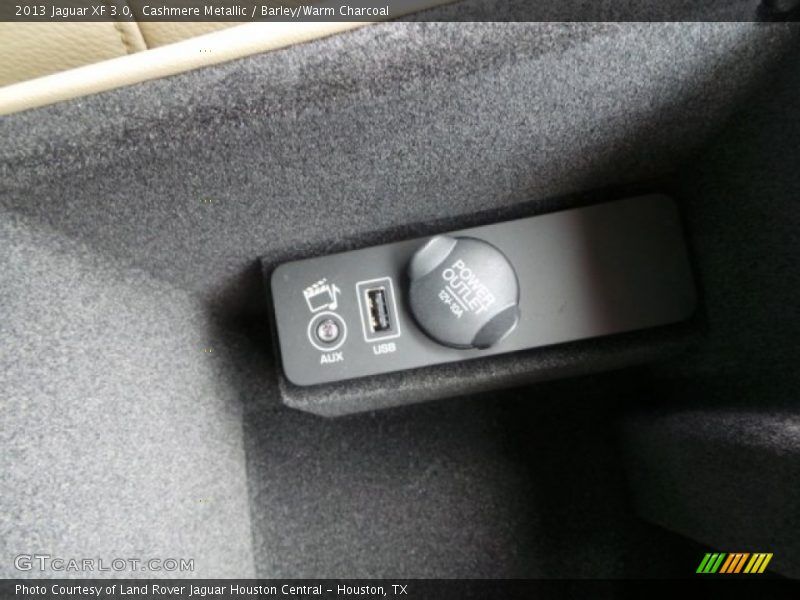Cashmere Metallic / Barley/Warm Charcoal 2013 Jaguar XF 3.0