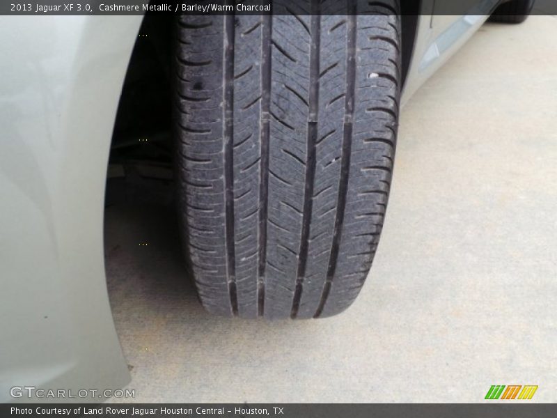 Cashmere Metallic / Barley/Warm Charcoal 2013 Jaguar XF 3.0