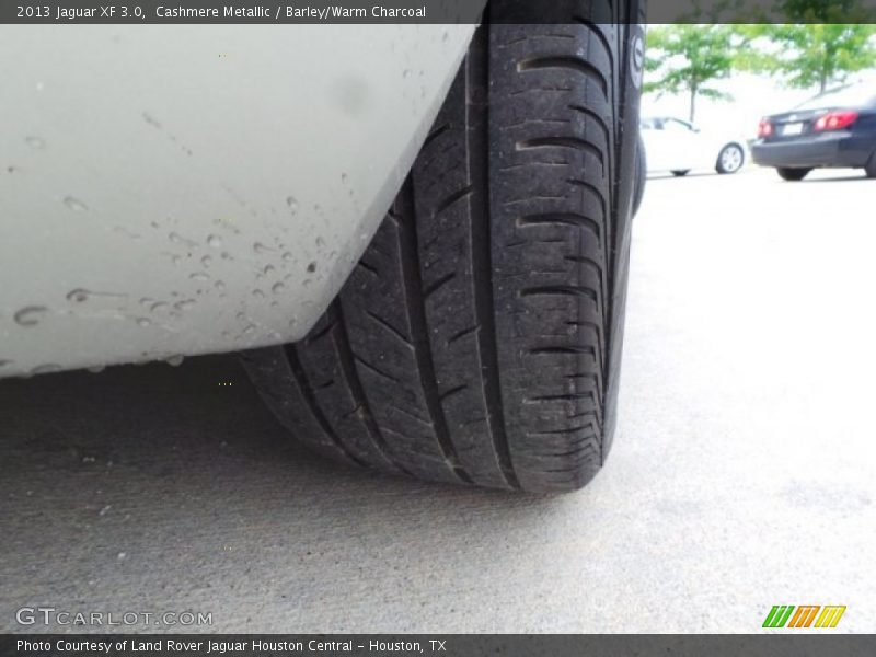 Cashmere Metallic / Barley/Warm Charcoal 2013 Jaguar XF 3.0