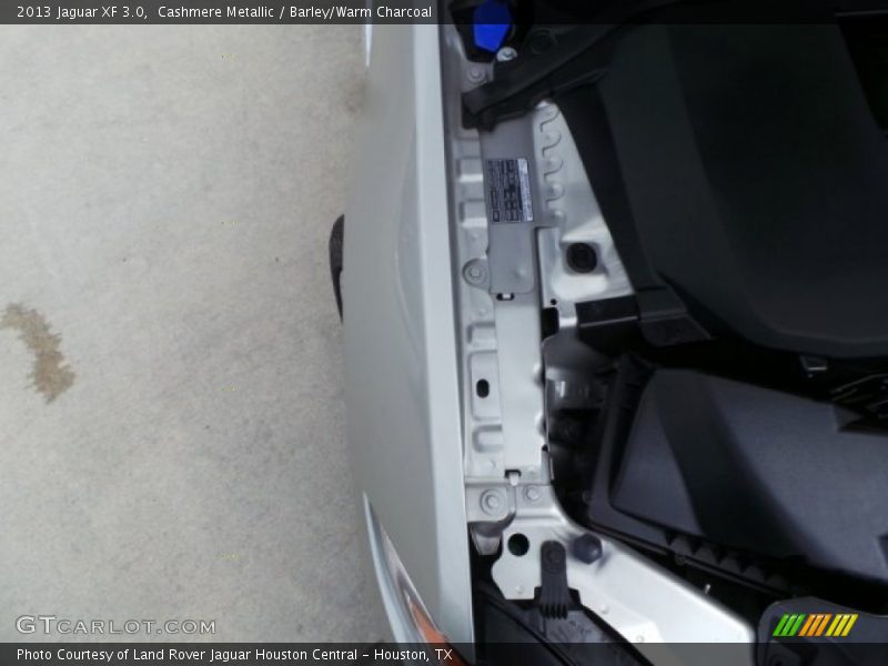 Cashmere Metallic / Barley/Warm Charcoal 2013 Jaguar XF 3.0
