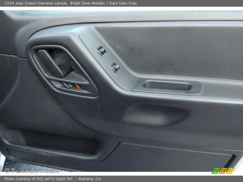 Bright Silver Metallic / Dark Slate Gray 2004 Jeep Grand Cherokee Laredo