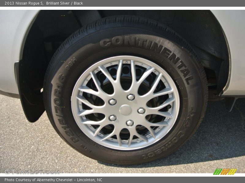 Brilliant Silver / Black 2013 Nissan Rogue S