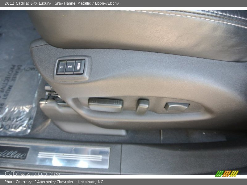 Gray Flannel Metallic / Ebony/Ebony 2012 Cadillac SRX Luxury