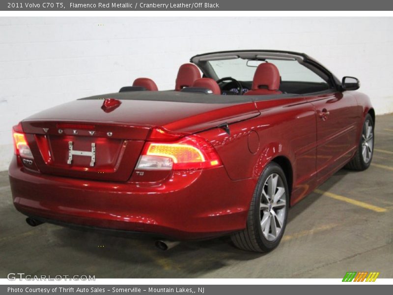 Flamenco Red Metallic / Cranberry Leather/Off Black 2011 Volvo C70 T5