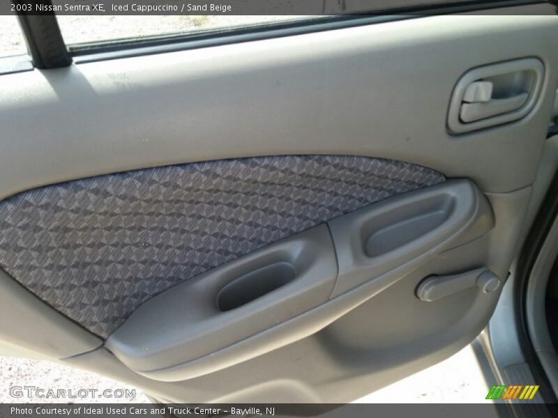 Iced Cappuccino / Sand Beige 2003 Nissan Sentra XE