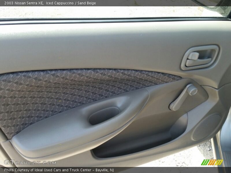 Iced Cappuccino / Sand Beige 2003 Nissan Sentra XE