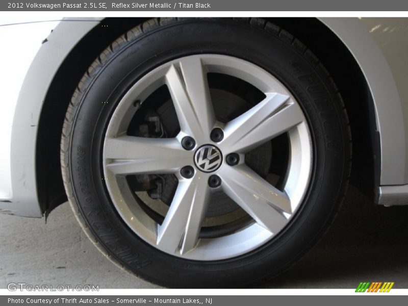 Reflex Silver Metallic / Titan Black 2012 Volkswagen Passat 2.5L SE