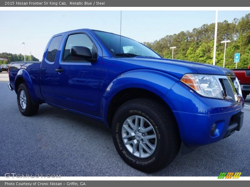 Front 3/4 View of 2015 Frontier SV King Cab
